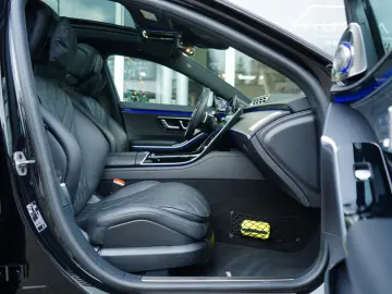 S 450 d 4Matic L AMG PANO BURM CHAFFEUR MBEAM E6