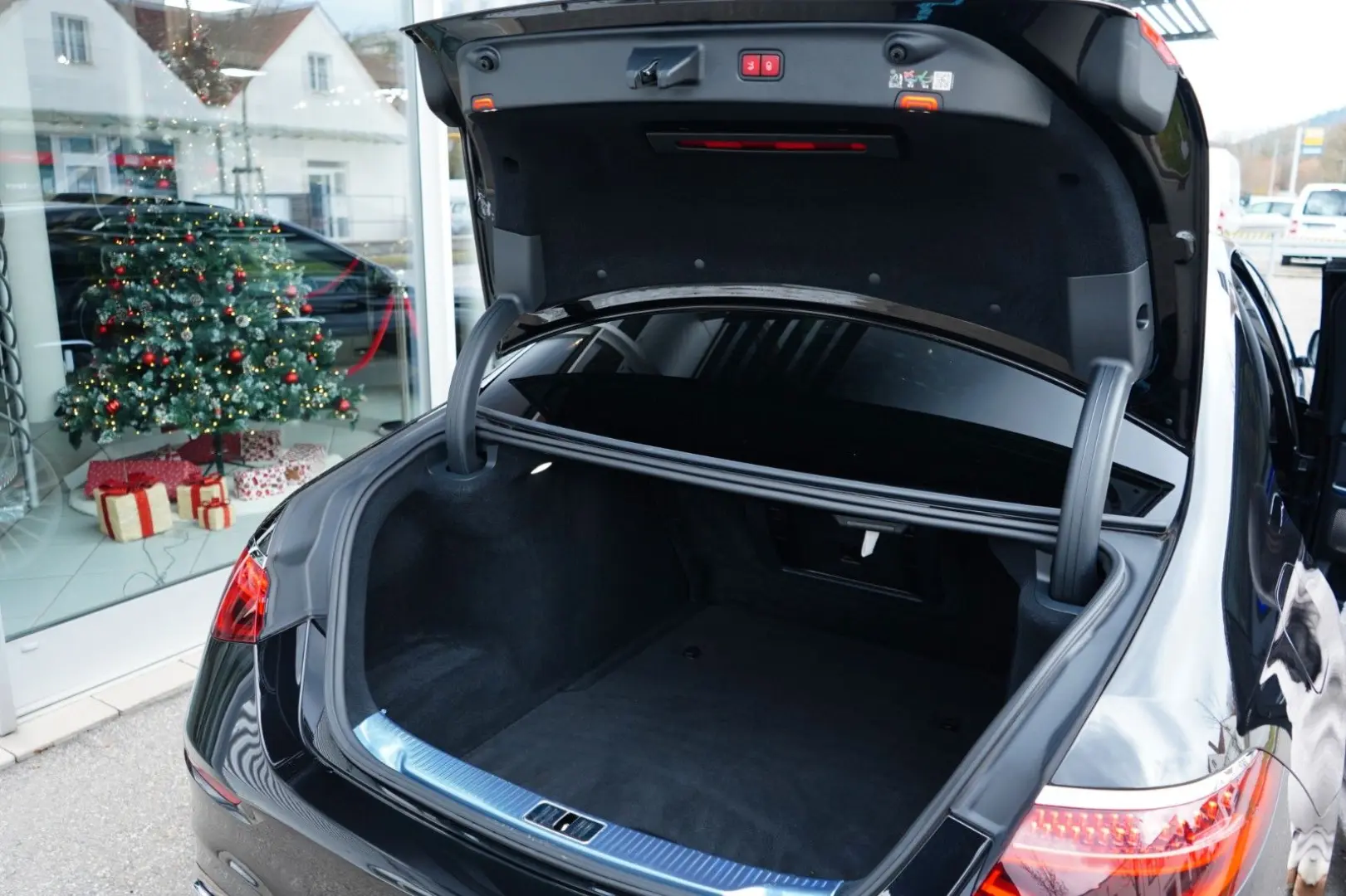 S 450 d 4Matic L AMG PANO BURM CHAFFEUR MBEAM E6