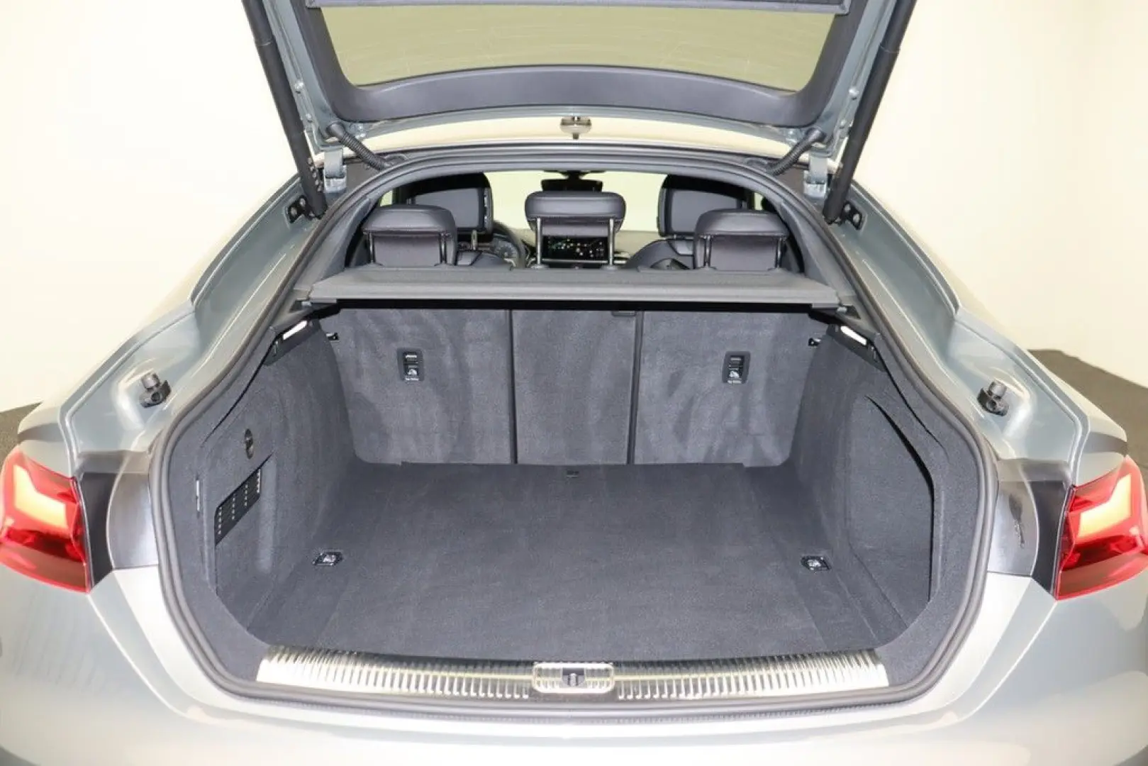 A5 Sportback 40 TDI quattro S line LED Navi AHK