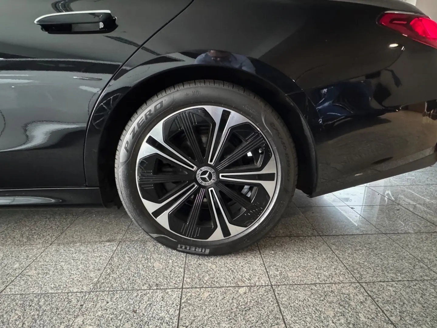 E 220 d Avantgarde Advanced Panorama DISTRONIC20