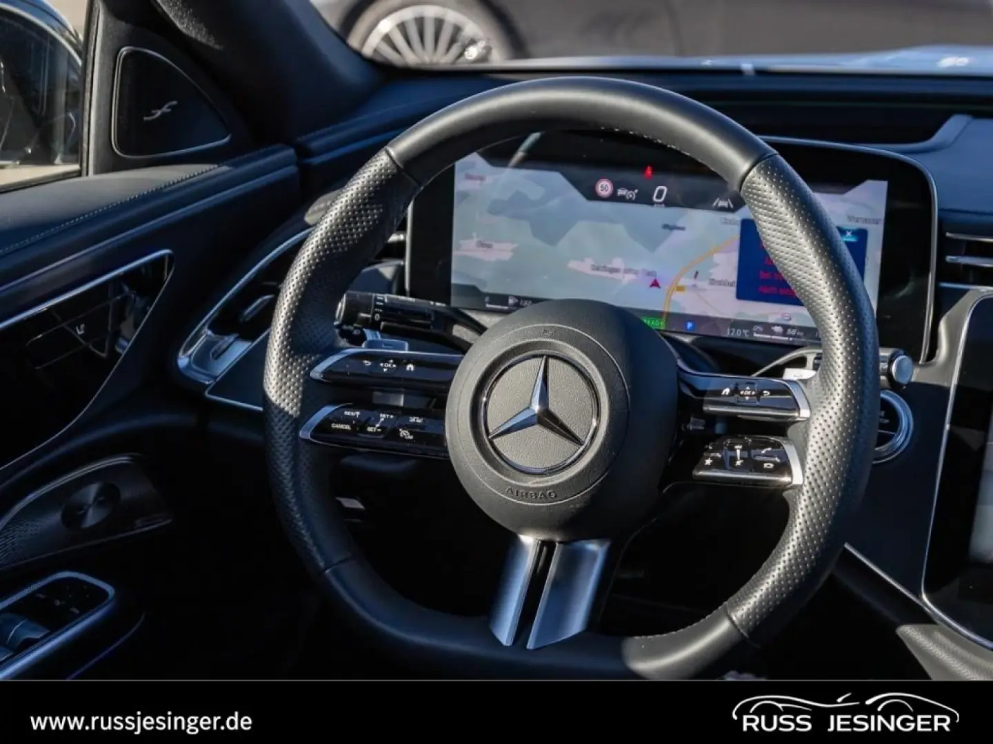 E 300 e AMG Line  MBUX Pano Night Cam HUD TotW