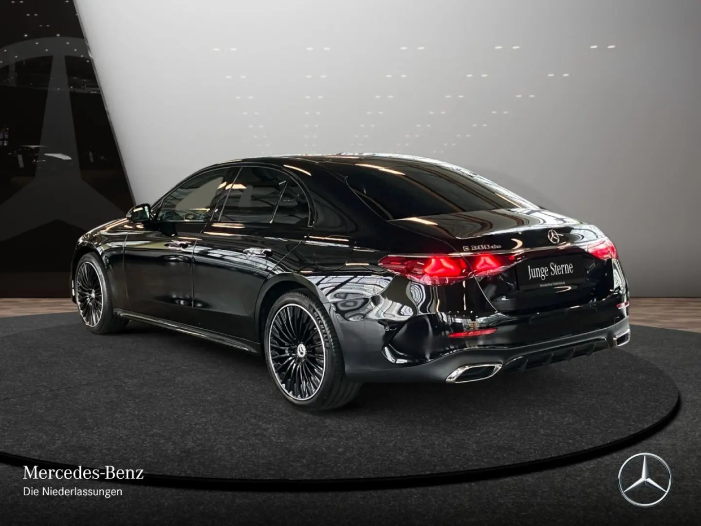 E 300 de 4M 2x AMG 20  SUPERSCREEN NIGHT FAHRASS