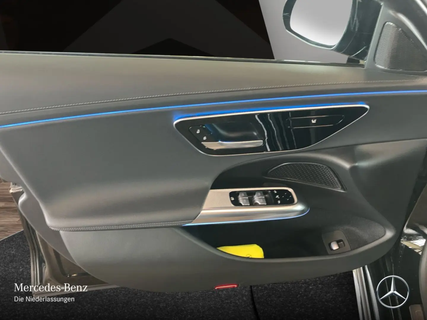 E 300 de 4M 2x AMG 20  SUPERSCREEN NIGHT FAHRASS