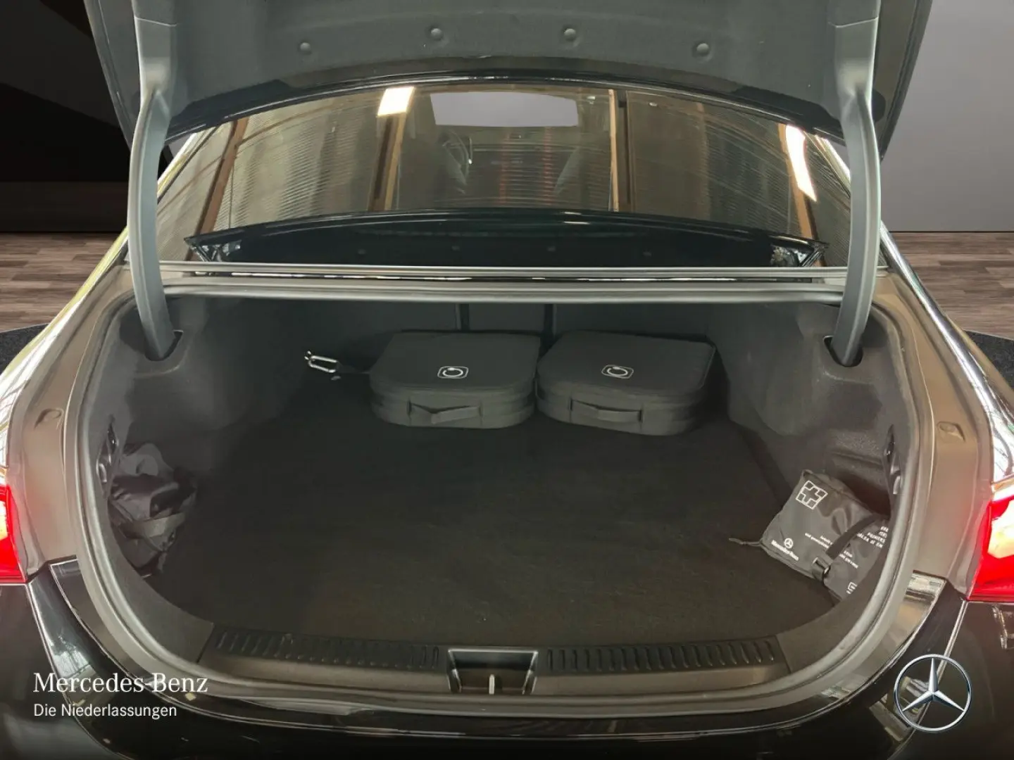 E 300 de 4M 2x AMG 20  SUPERSCREEN NIGHT FAHRASS