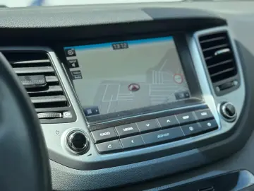 Hyundai Tucson 2.0 CRDI 4WD Automatik Advantage