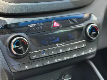 Hyundai Tucson 2.0 CRDI 4WD Automatik Advantage