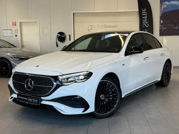 E 300e AMG AIRMATIC DISTR PANO AHK BURM4D NIGHT