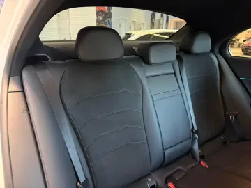 E 300e AMG AIRMATIC DISTR PANO AHK BURM4D NIGHT