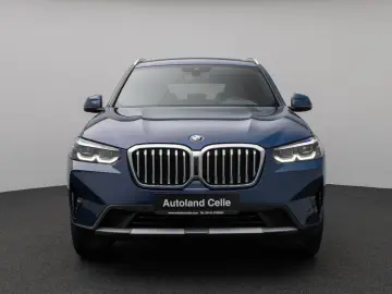 X3 xD30i Panorama Kamera DAB HiFi 19Zoll