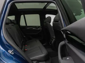 X3 xD30i Panorama Kamera DAB HiFi 19Zoll