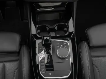 X3 xD30i Panorama Kamera DAB HiFi 19Zoll