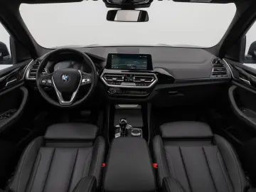 X3 xD30i Panorama Kamera DAB HiFi 19Zoll