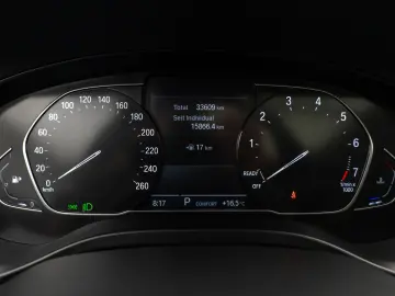 X3 xD30i Panorama Kamera DAB HiFi 19Zoll