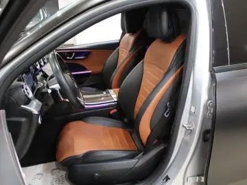 C 200 4Matic AMG-LINE 360 Memory Bi-Color Leder