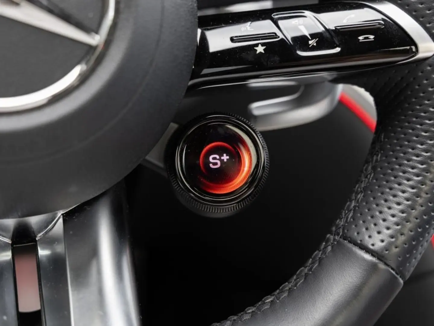 C 63 S AMG E PERFORMANCE   AMG BURM NIGHT MEMO