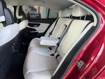 C 200 4-Matic AMG  MBUX DIGITAL LIGHT Memory