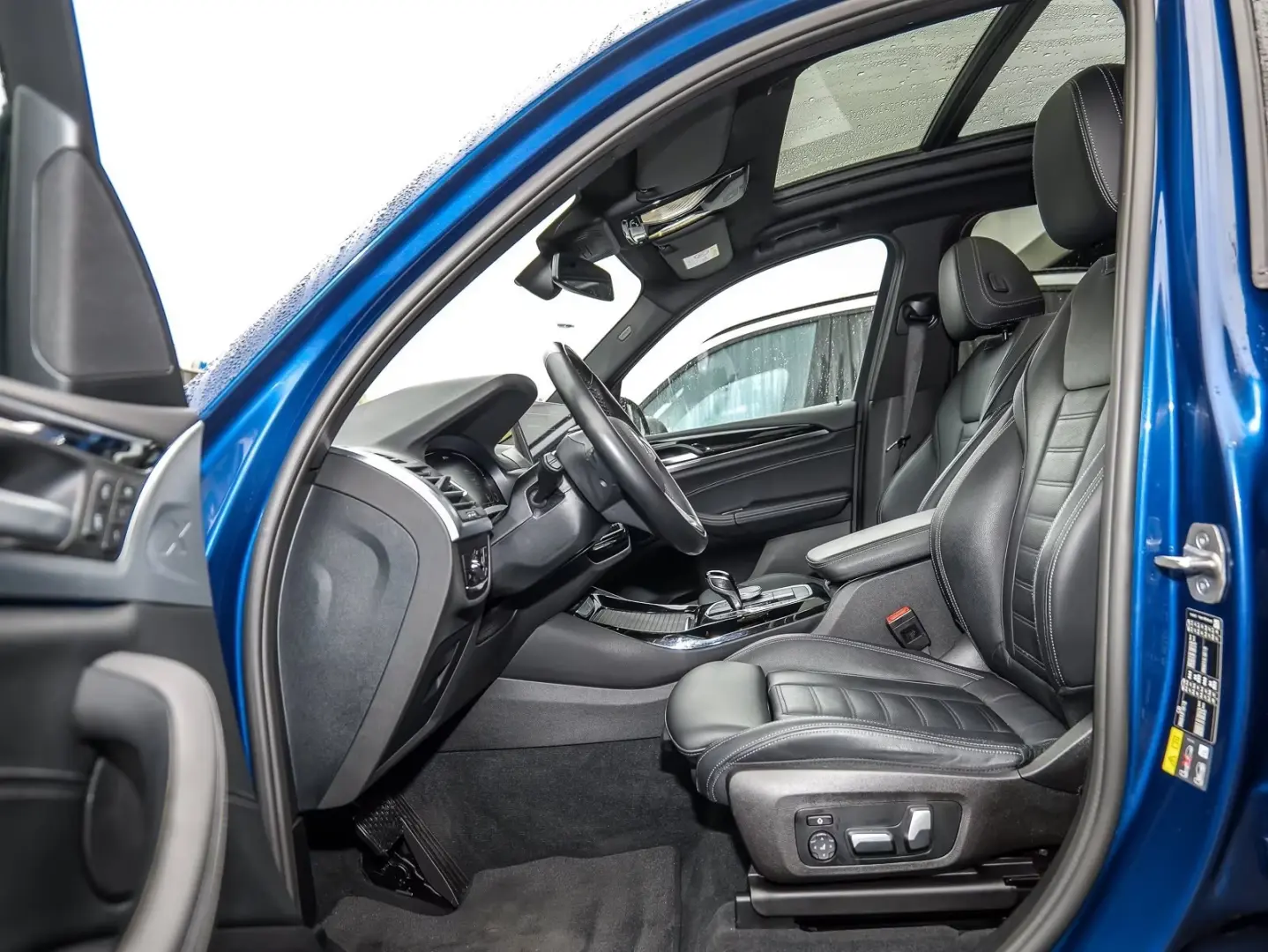 BMW X3 xDrive30e Head-Up HiFi DAB LED WLAN Shz PDC