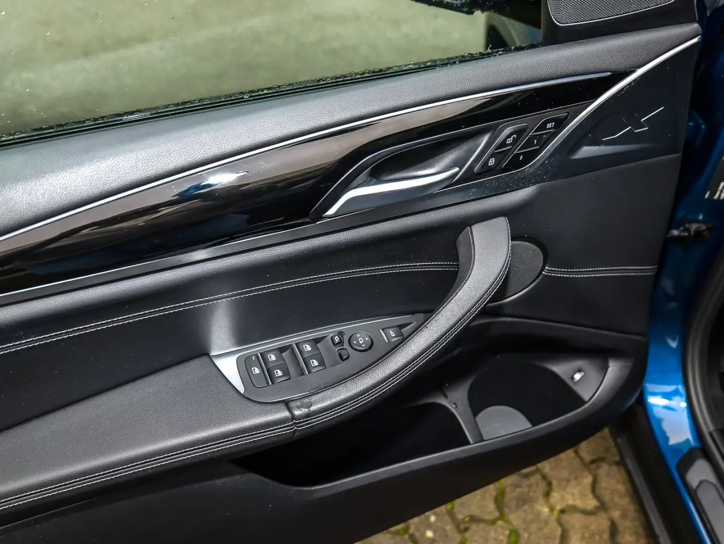 BMW X3 xDrive30e Head-Up HiFi DAB LED WLAN Shz PDC