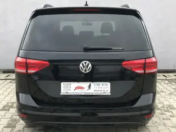 Volkswagen Touran 2.0 TDI SCR DSG Trendline