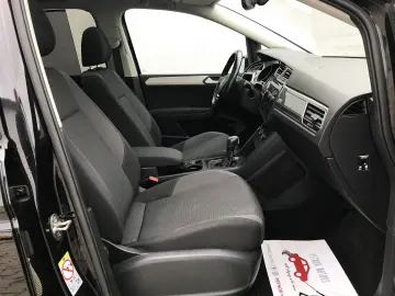 Volkswagen Touran 2.0 TDI SCR DSG Trendline
