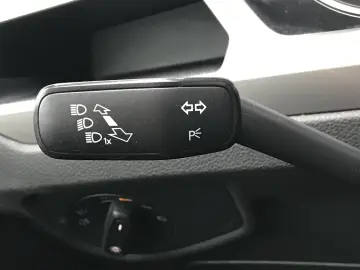 Volkswagen Touran 2.0 TDI SCR DSG Trendline