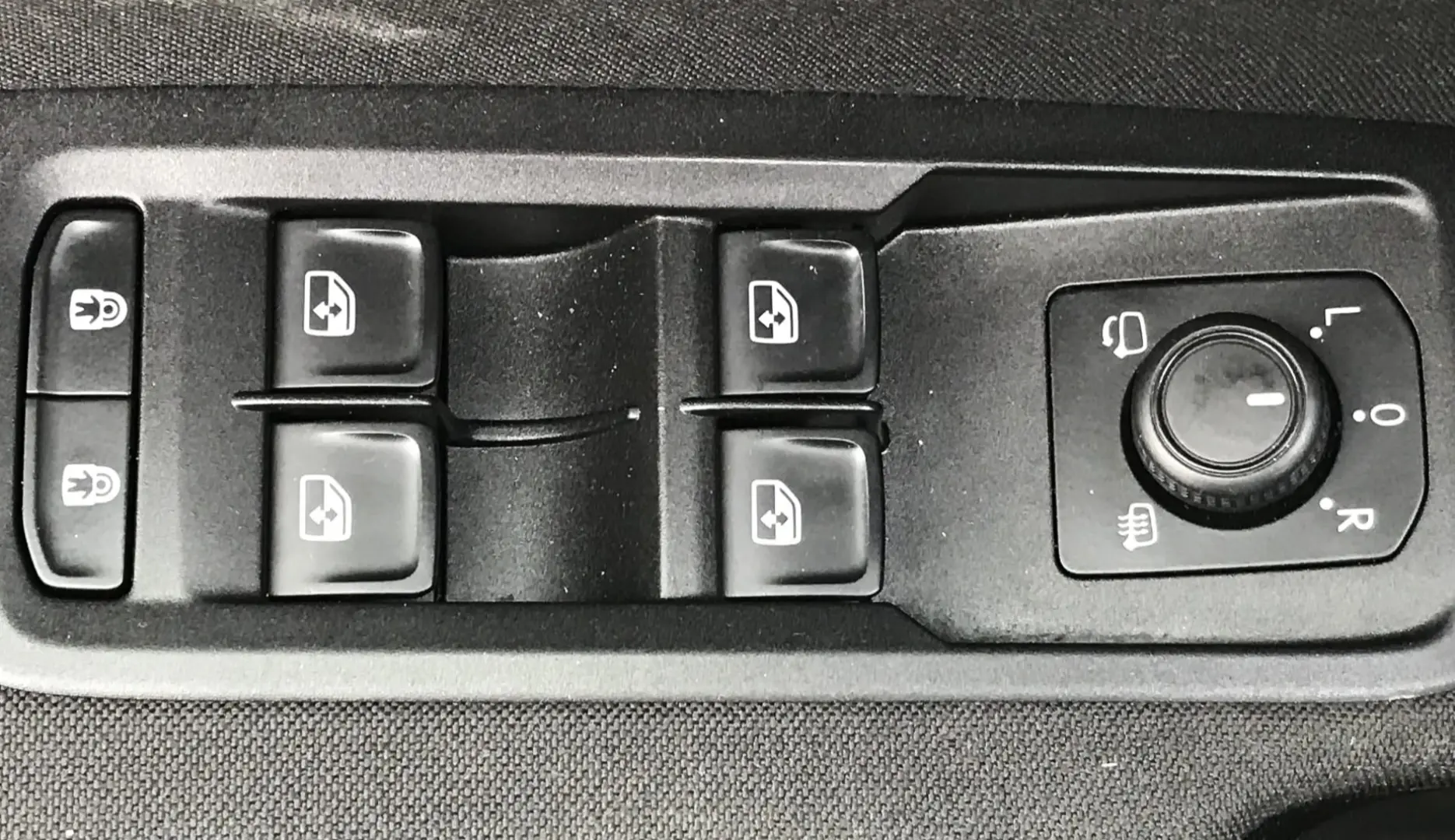 Volkswagen Touran 2.0 TDI SCR DSG Trendline