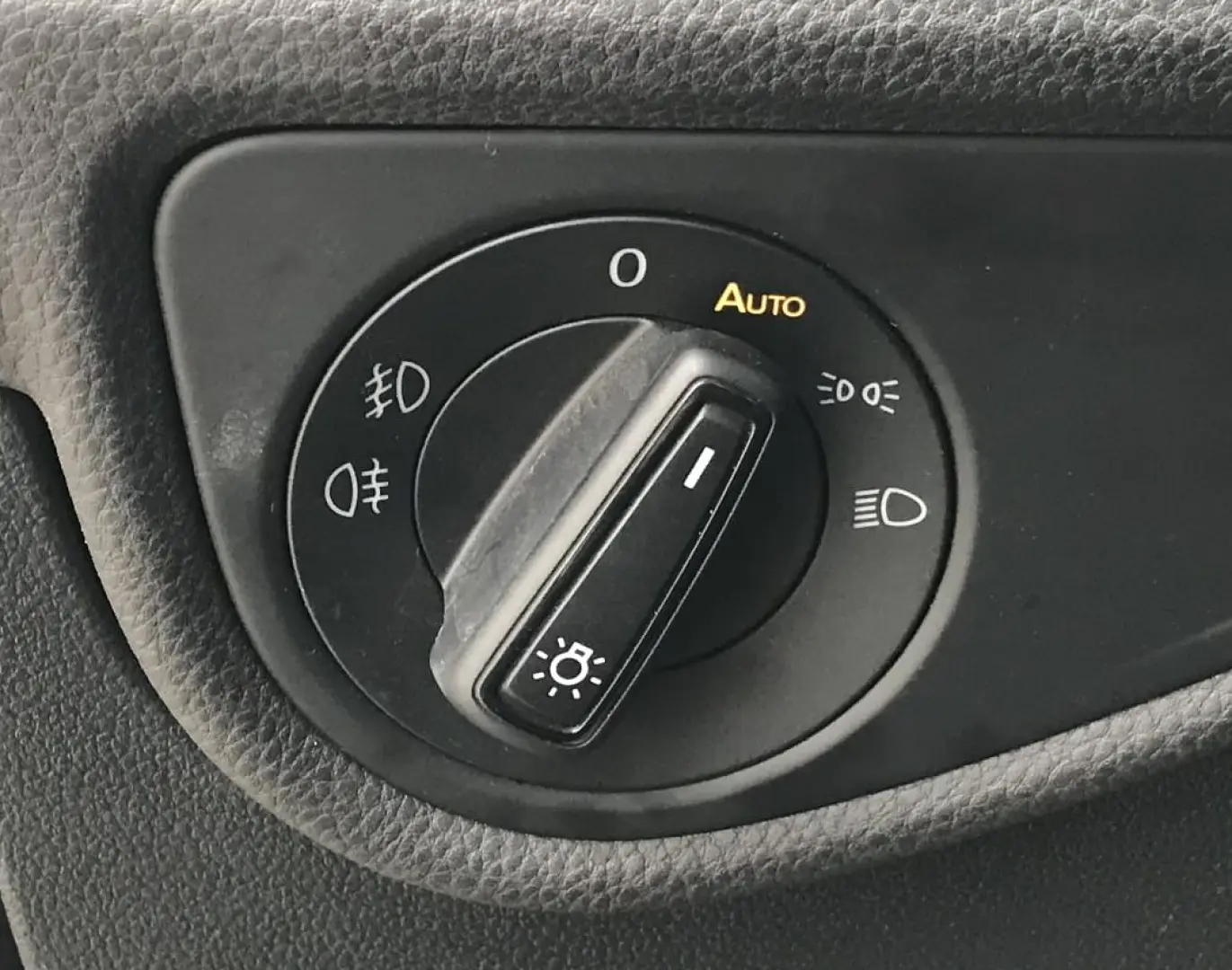 Volkswagen Touran 2.0 TDI SCR DSG Trendline