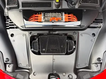 SF90 Stradale XX - LIMITIERT HYPER CLUB