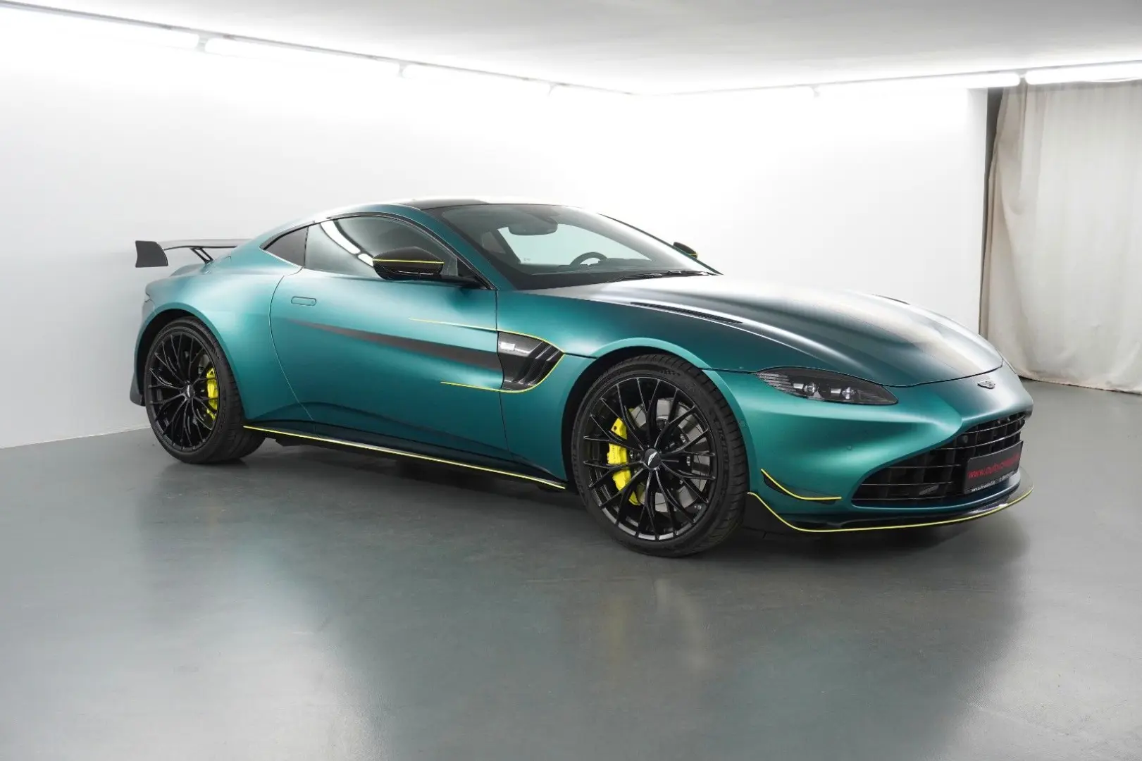 V8 Vantage 4.0 V8 F1 Edition Carbonsitz