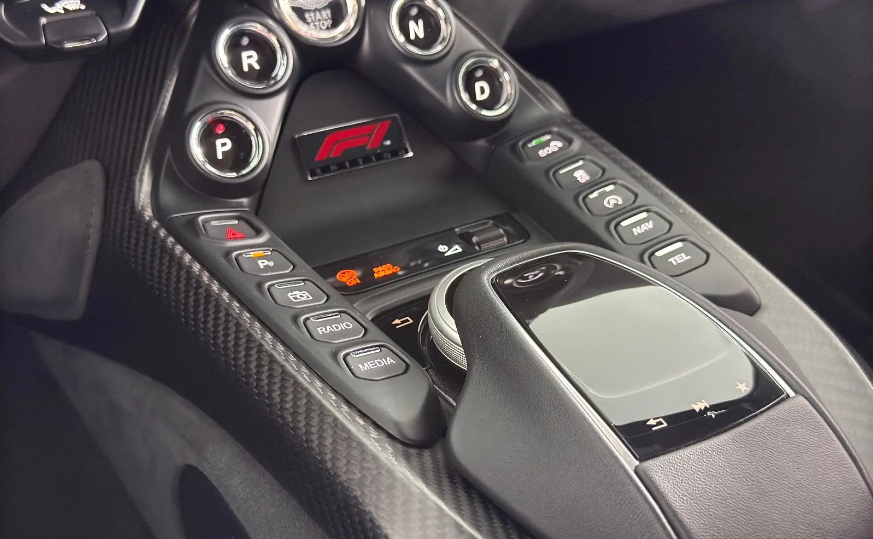 V8 Vantage 4.0 V8 F1 Edition Carbonsitz