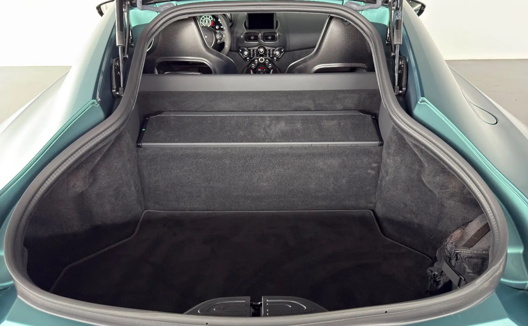 V8 Vantage 4.0 V8 F1 Edition Carbonsitz