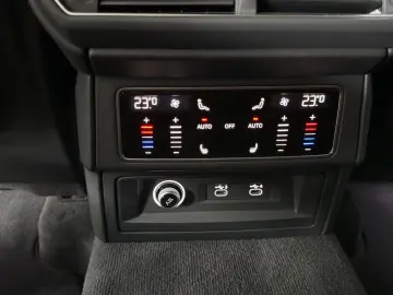 Urus S 3D-B&O Pano Style-Paket 23' 360  AHK