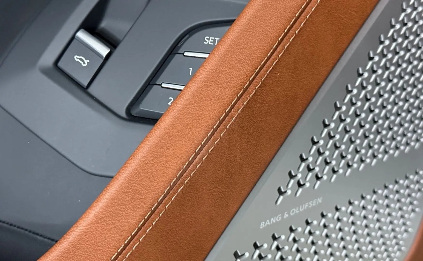 Urus S 3D-B&O Pano Style-Paket 23' 360  AHK