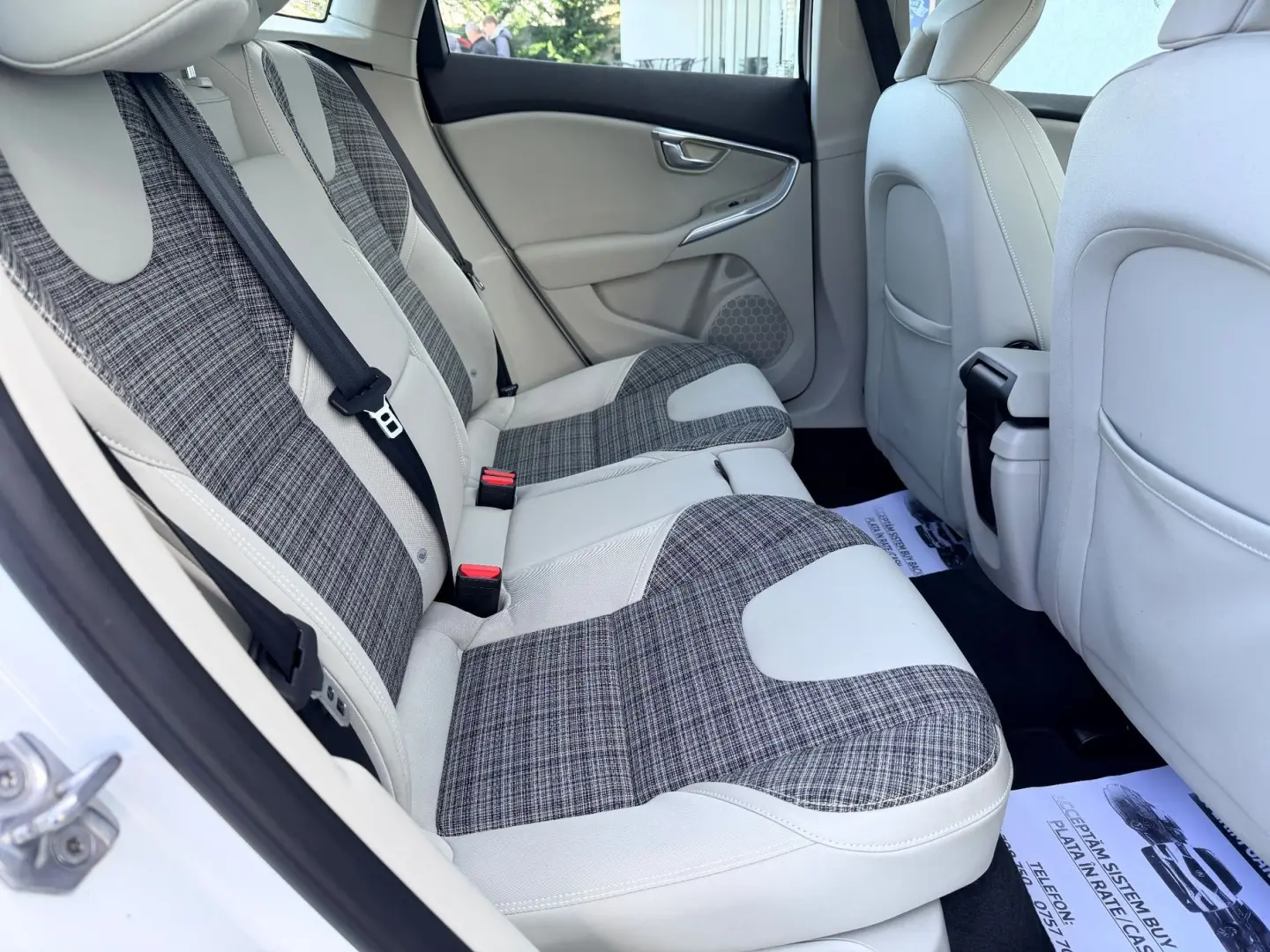 VOLVO V40 2017 2.0D E6 Garantie 12 Luni Rate Avans 0 Doar Cu