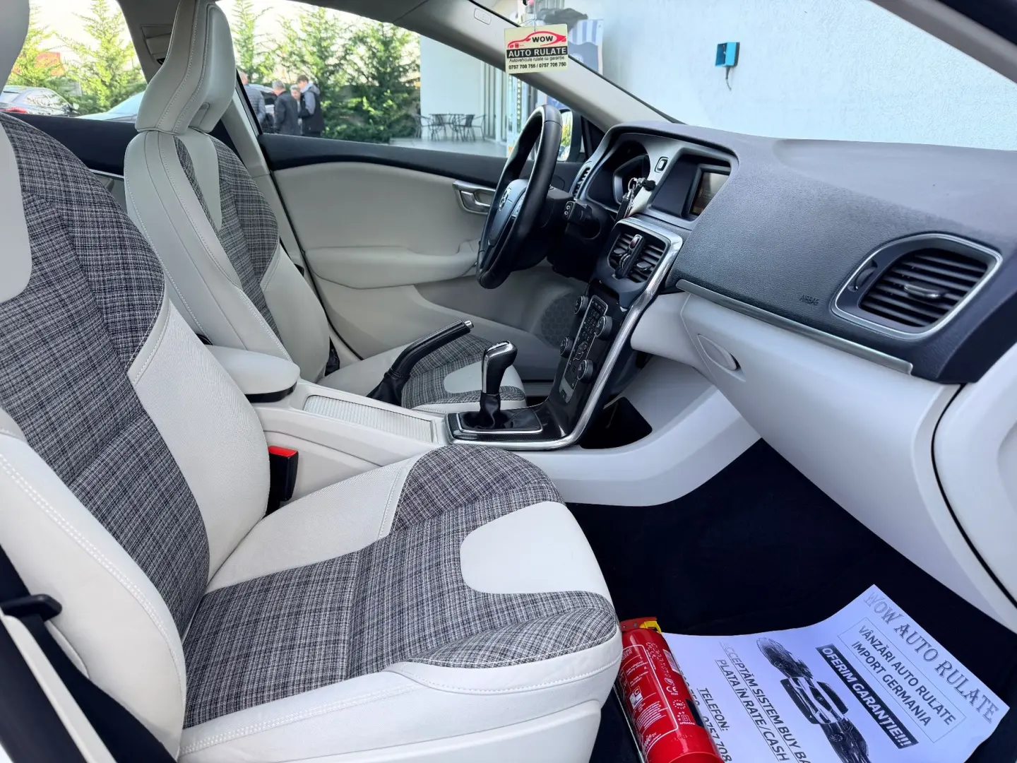 VOLVO V40 2017 2.0D E6 Garantie 12 Luni Rate Avans 0 Doar Cu