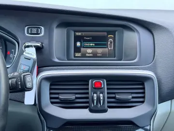 VOLVO V40 2017 2.0D E6 Garantie 12 Luni Rate Avans 0 Doar Cu