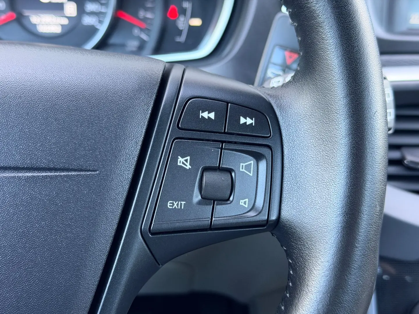 VOLVO V40 2017 2.0D E6 Garantie 12 Luni Rate Avans 0 Doar Cu