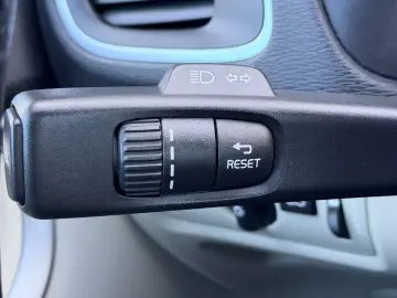 VOLVO V40 2017 2.0D E6 Garantie 12 Luni Rate Avans 0 Doar Cu