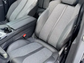 PEUGEOT 5008 2018 1.2i E6 Garantie 12 Luni Rate Avans 0 Doar