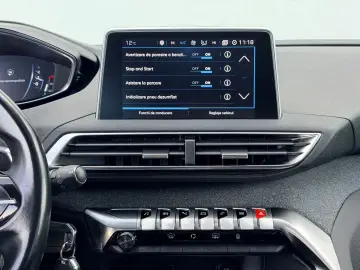 PEUGEOT 5008 2018 1.2i E6 Garantie 12 Luni Rate Avans 0 Doar