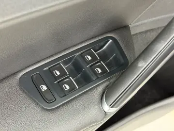 VOLKSWAGEN GOLF 2014 1.6D E5 Garantie 12 Luni Rate Avans 0 D