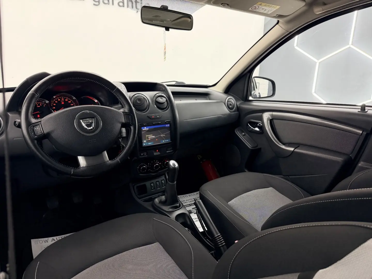 DACIA DUSTER 2016 1.6i E6 Garantie 12Luni Rate Avans 0 Doar