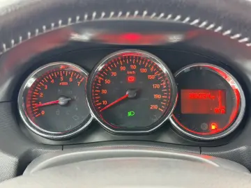 DACIA DUSTER 2016 1.6i E6 Garantie 12Luni Rate Avans 0 Doar