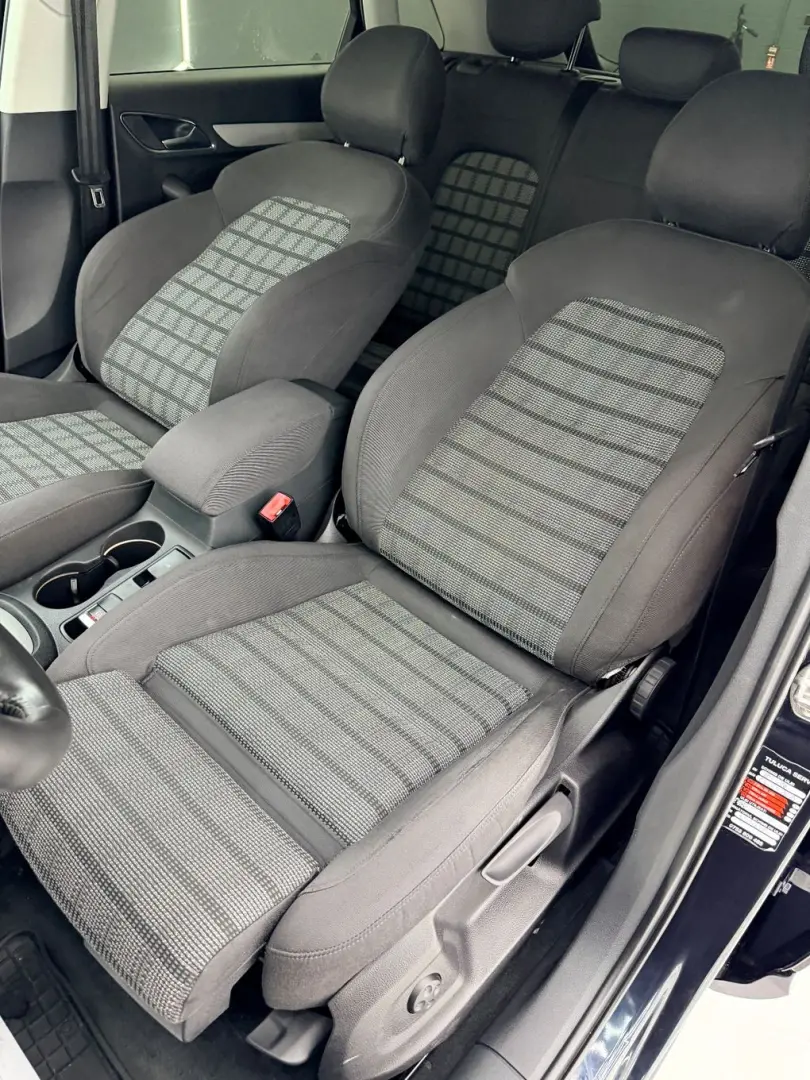 AUDI Q3 2012 2.0i E5 4X4 Garantie 12Luni Rate Avans 0 Doar C