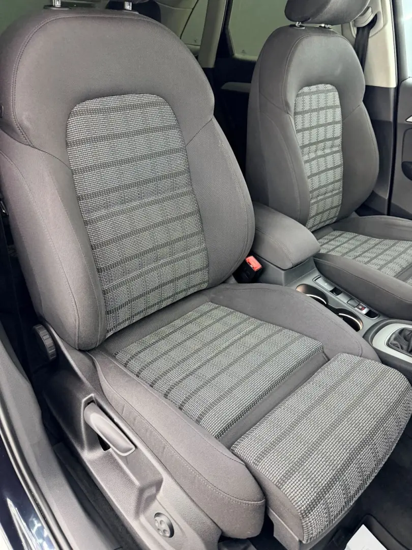 AUDI Q3 2012 2.0i E5 4X4 Garantie 12Luni Rate Avans 0 Doar C