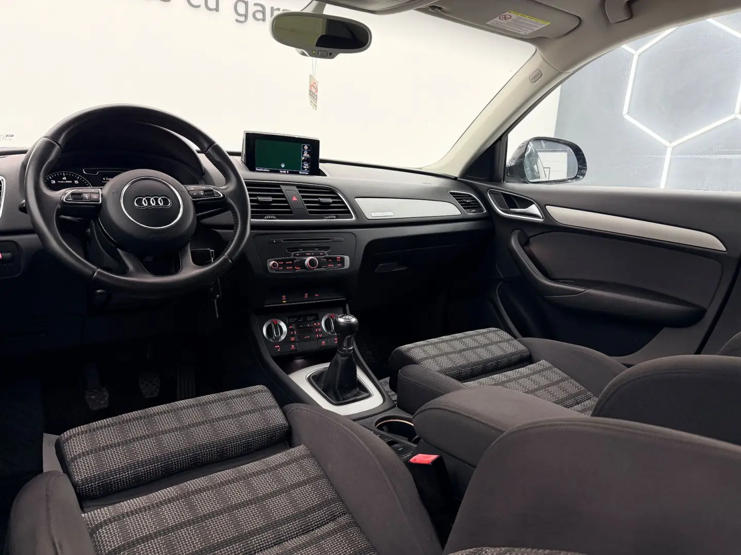 AUDI Q3 2012 2.0i E5 4X4 Garantie 12Luni Rate Avans 0 Doar C