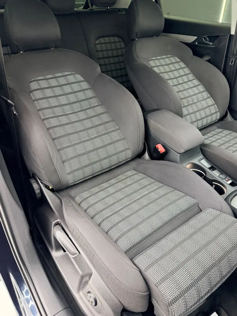 AUDI Q3 2012 2.0i E5 4X4 Garantie 12Luni Rate Avans 0 Doar C