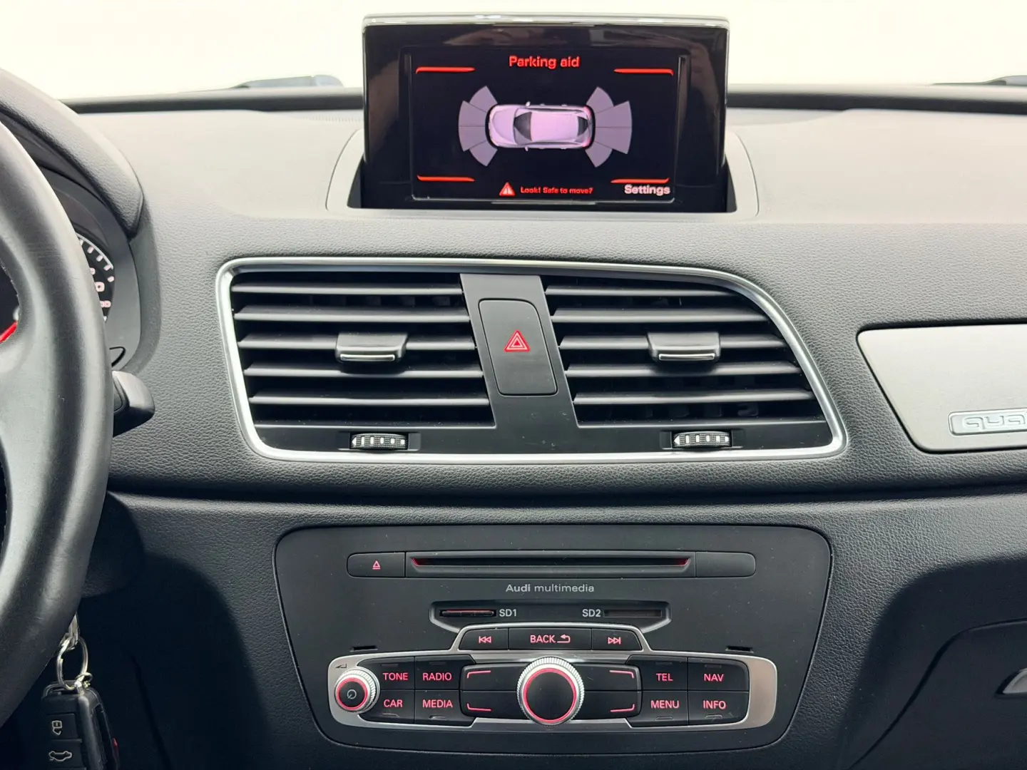 AUDI Q3 2012 2.0i E5 4X4 Garantie 12Luni Rate Avans 0 Doar C