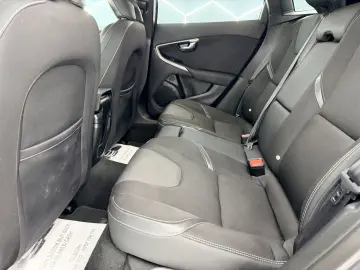 VOLVO V40 2015 1.6D E5 Garantie 12 Luni Rate Avans 0 doar Cu