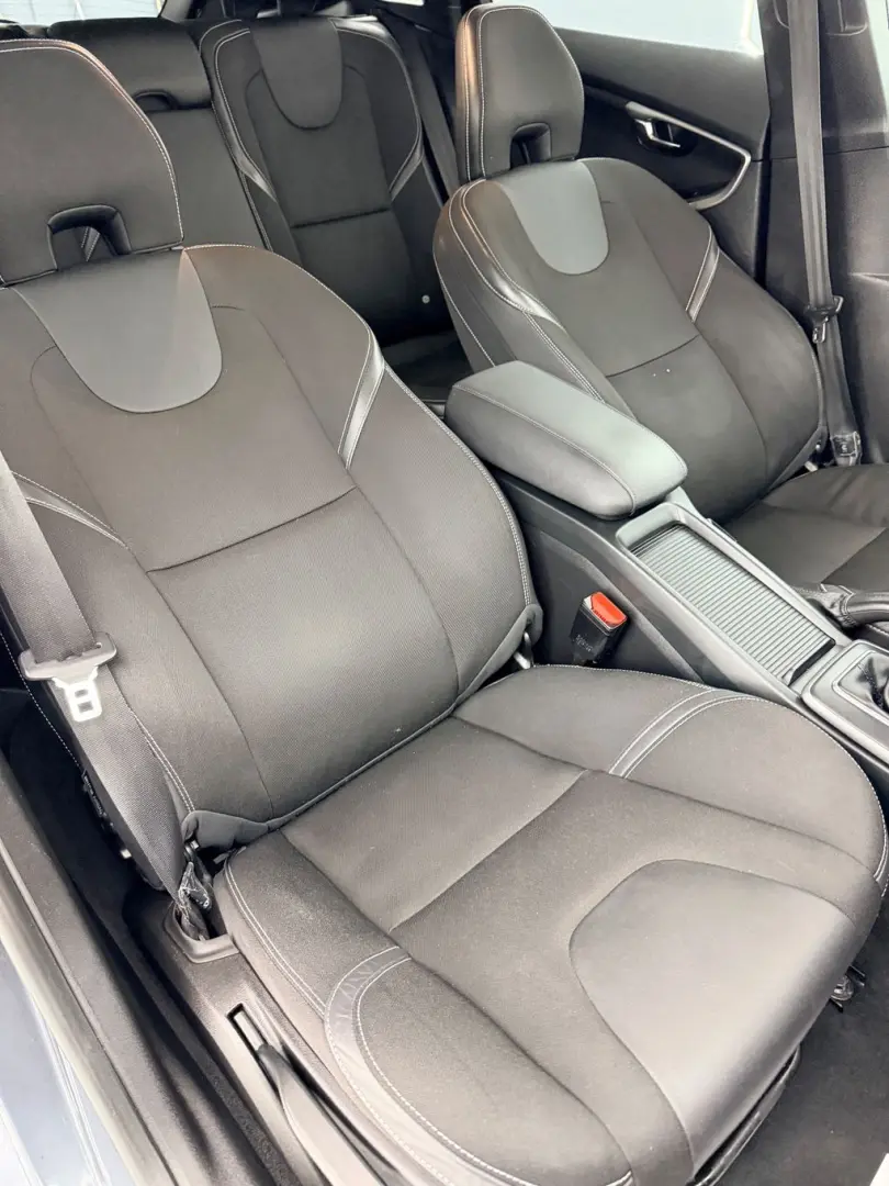 VOLVO V40 2015 1.6D E5 Garantie 12 Luni Rate Avans 0 doar Cu